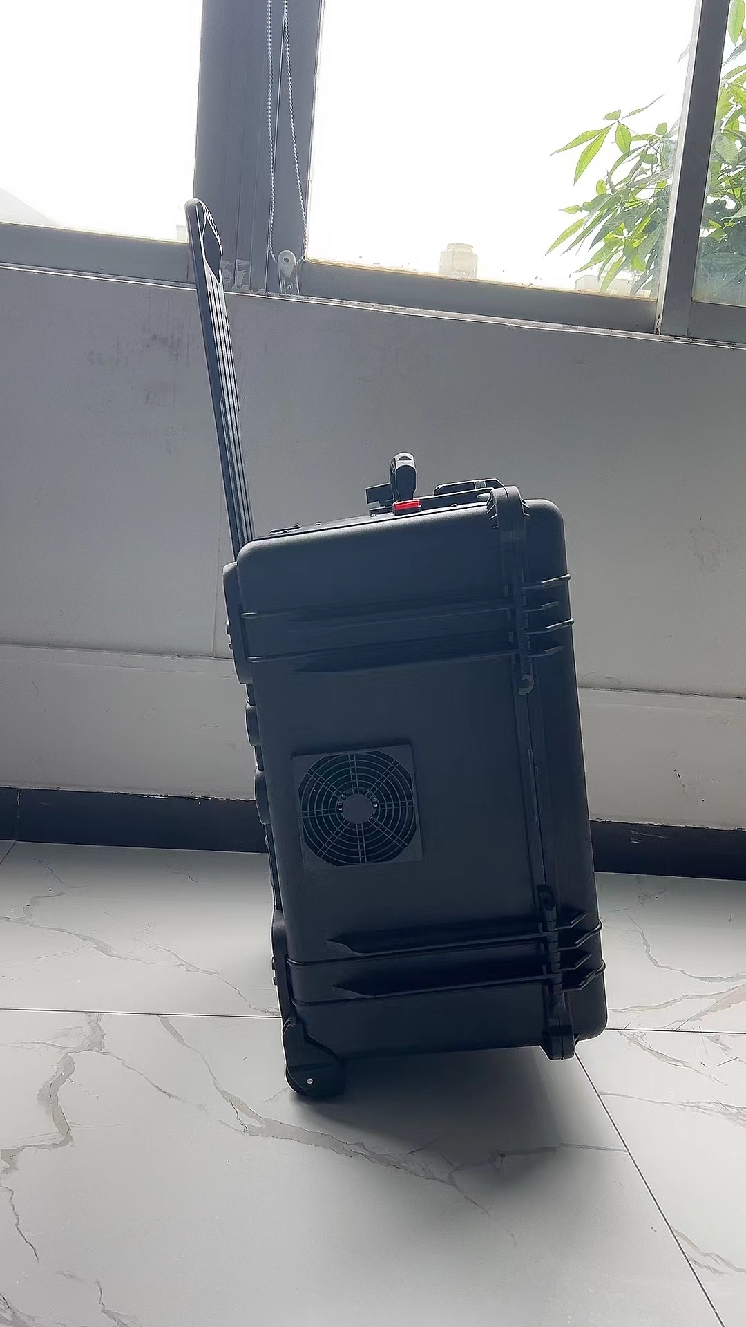 广元手拉箱型移动通信干扰器